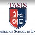 Логотип Tasis school England (Частная школа Тасис Американ Англия)